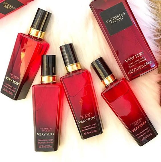 XỊT THƠM VICTORIA SECRET BODY MIST 250ML 2